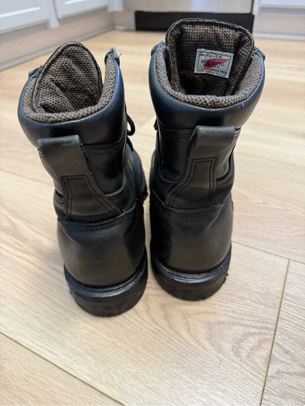 Red Wing vtg red